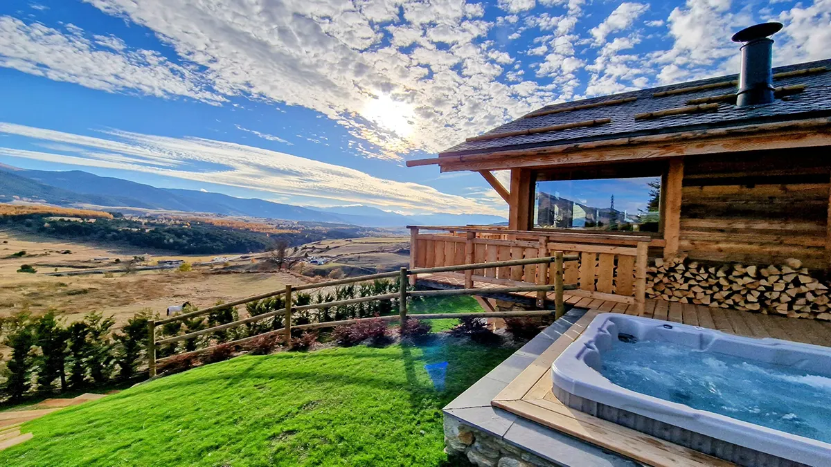 Isabella Lodge, chalet de luxe 5 étoiles avec vue dégagée sur les Pyrénées